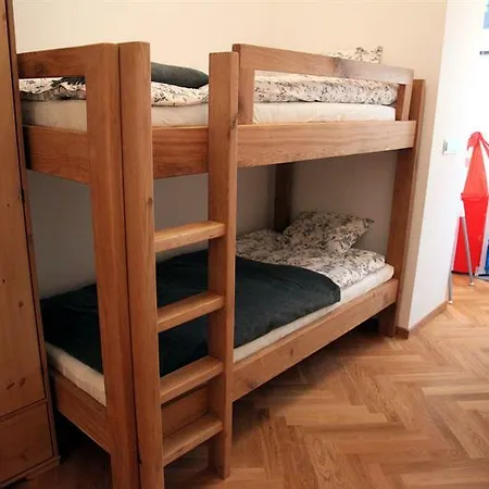 Spacious Designer Appartamento